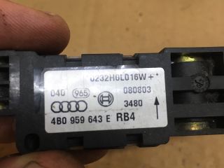 bontott AUDI A6 C5 Bal első Oldal Ütközés Érzékelő