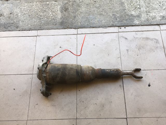 bontott AUDI A6 C5 Bal első Rugó