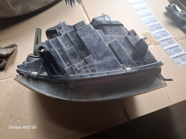 bontott AUDI A6 C5 Bal Fényszóró