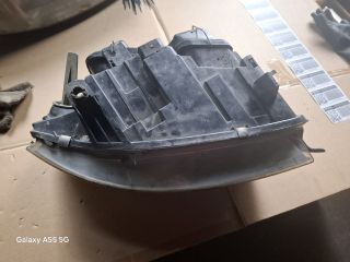 bontott AUDI A6 C5 Bal Fényszóró