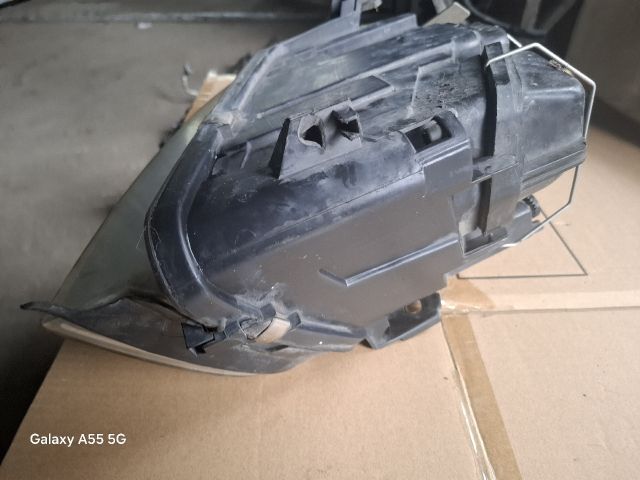 bontott AUDI A6 C5 Bal Fényszóró
