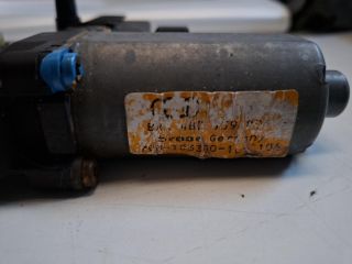 bontott AUDI A6 C5 Bal hátsó Ablakemelő Motor