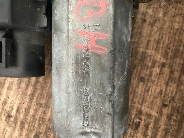 bontott AUDI A6 C5 Bal hátsó Ablakemelő Motor