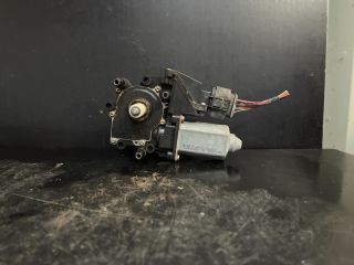 bontott AUDI A6 C5 Bal hátsó Ablakemelő Motor