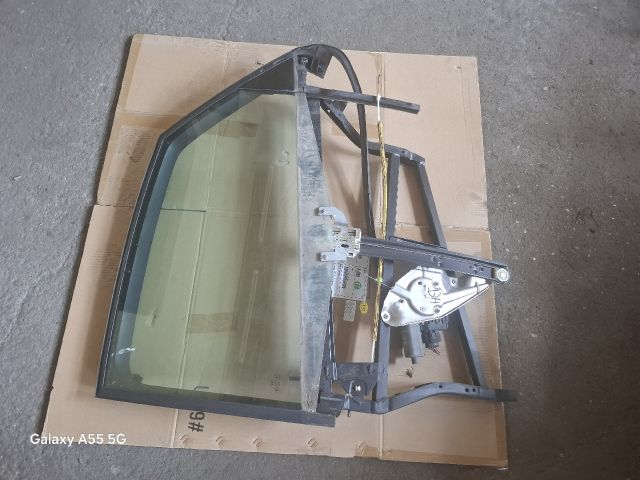 bontott AUDI A6 C5 Bal hátsó Ablakemelő Szerkezet (Elektromos)