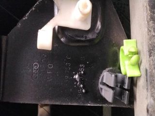 bontott AUDI A6 C5 Bal hátsó Ablakemelő Szerkezet (Elektromos)