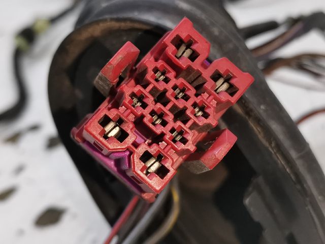 bontott AUDI A6 C5 Bal hátsó Ajtó Kábelköteg