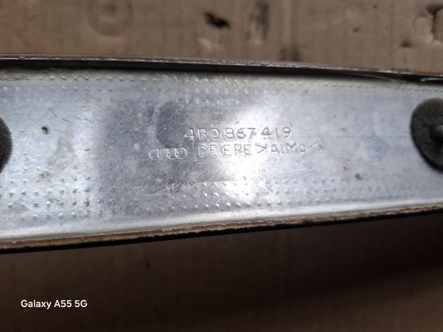 bontott AUDI A6 C5 Bal hátsó Ajtó Kárpit Díszléc