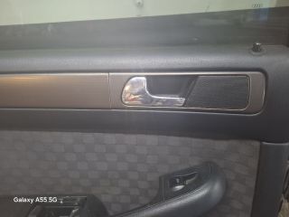 bontott AUDI A6 C5 Bal hátsó Ajtó (Részeivel)
