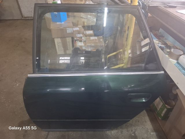 bontott AUDI A6 C5 Bal hátsó Ajtó (Részeivel)