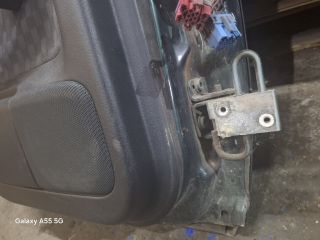 bontott AUDI A6 C5 Bal hátsó Ajtó (Részeivel)