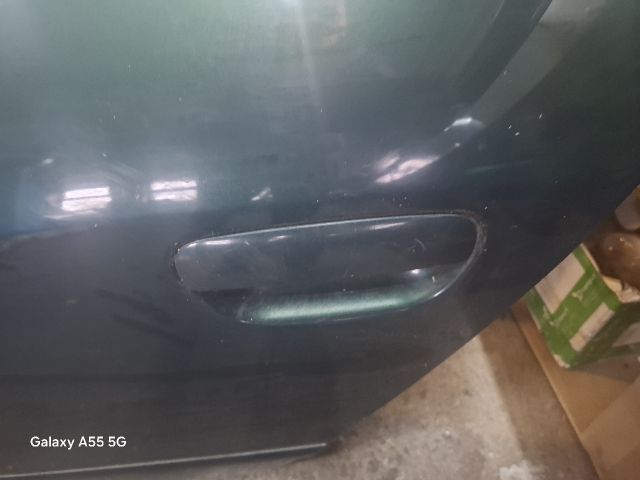 bontott AUDI A6 C5 Bal hátsó Ajtó (Részeivel)