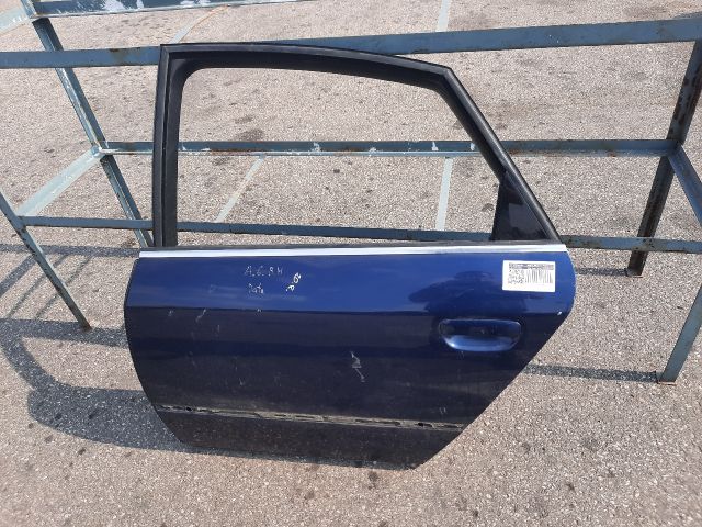 bontott AUDI A6 C5 Bal hátsó Ajtó (Üres lemez)