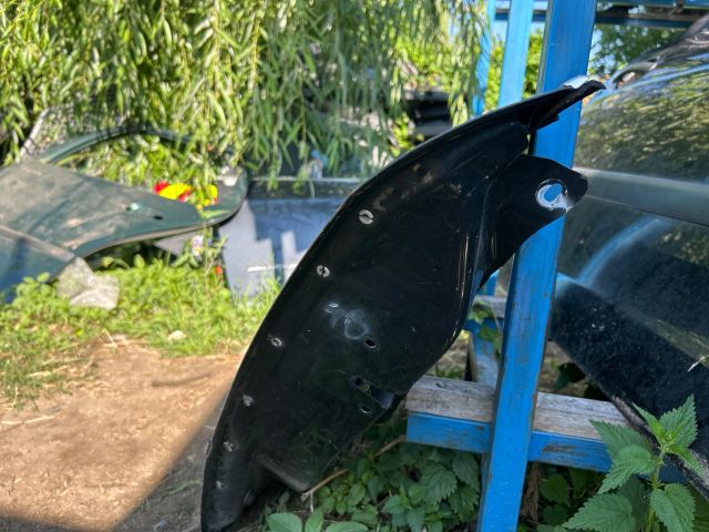 bontott AUDI A6 C5 Bal hátsó Ajtó (Üres lemez)