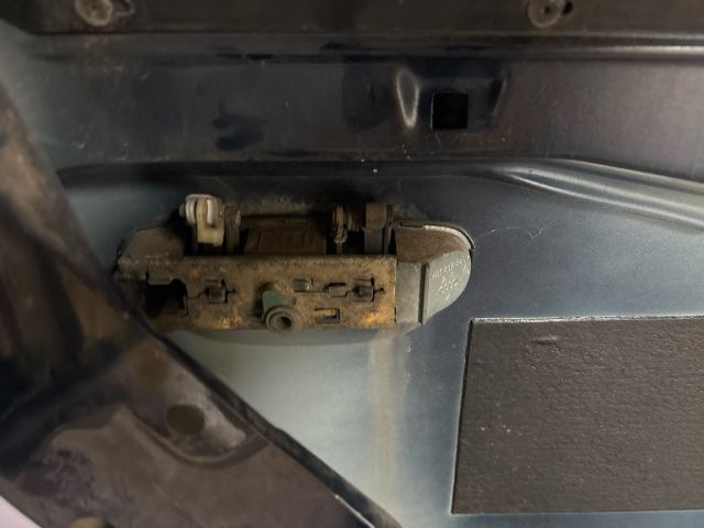 bontott AUDI A6 C5 Bal hátsó Ajtó (Üres lemez)