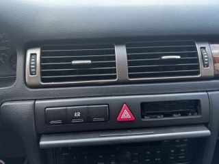 bontott AUDI A6 C5 Bal hátsó Ajtóhatároló