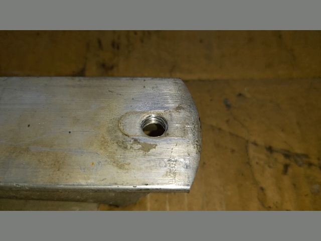 bontott AUDI A6 C5 Bal hátsó Ajtómerevítő