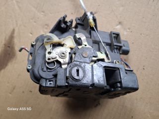 bontott AUDI A6 C5 Bal hátsó Ajtózár