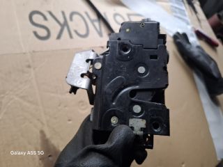 bontott AUDI A6 C5 Bal hátsó Ajtózár