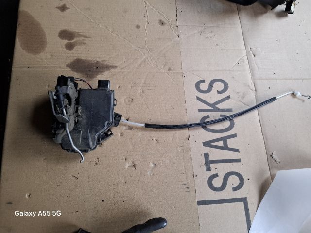 bontott AUDI A6 C5 Bal hátsó Ajtózár