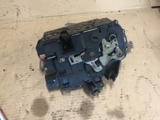 bontott AUDI A6 C5 Bal hátsó Ajtózár