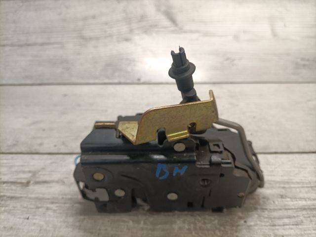 bontott AUDI A6 C5 Bal hátsó Ajtózár