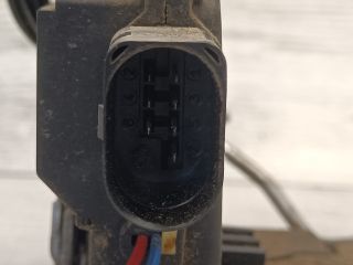 bontott AUDI A6 C5 Bal hátsó Ajtózár