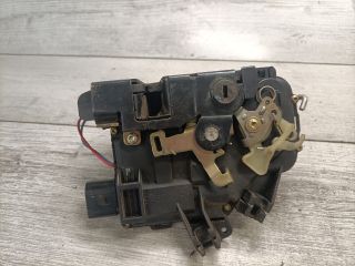 bontott AUDI A6 C5 Bal hátsó Ajtózár