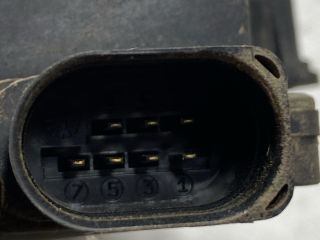 bontott AUDI A6 C5 Bal hátsó Ajtózár