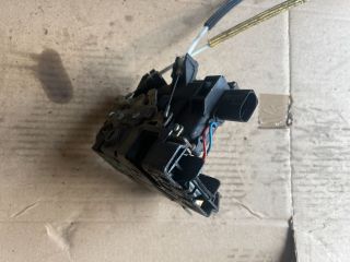 bontott AUDI A6 C5 Bal hátsó Ajtózár