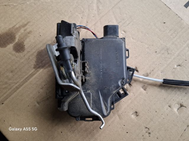 bontott AUDI A6 C5 Bal hátsó Ajtózár