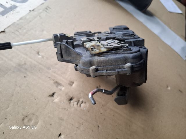 bontott AUDI A6 C5 Bal hátsó Ajtózár