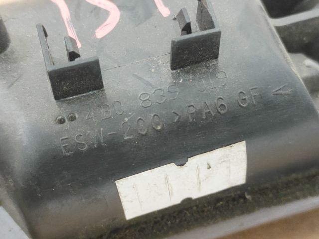 bontott AUDI A6 C5 Bal hátsó Belső Kilincs