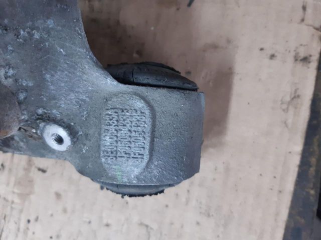 bontott AUDI A6 C5 Bal hátsó Csonkállvány Kerékaggyal