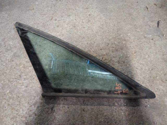 bontott AUDI A6 C5 Bal hátsó Fixüveg (Ajtóban)