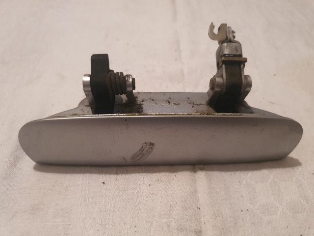 bontott AUDI A6 C5 Bal hátsó Külső Kilincs