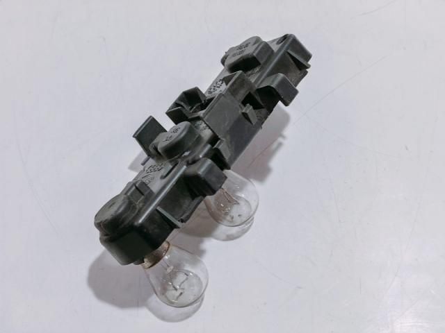 bontott AUDI A6 C5 Bal Hátsó Lámpa Foglalat