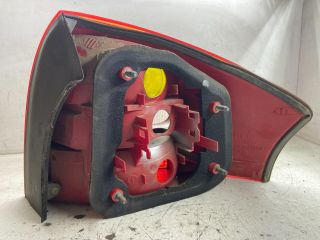 bontott AUDI A6 C5 Bal Hátsó Lámpa