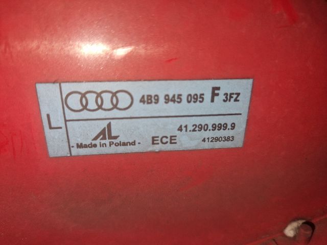 bontott AUDI A6 C5 Bal Hátsó Lámpa