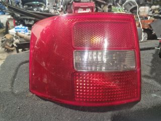 bontott AUDI A6 C5 Bal Hátsó Lámpa