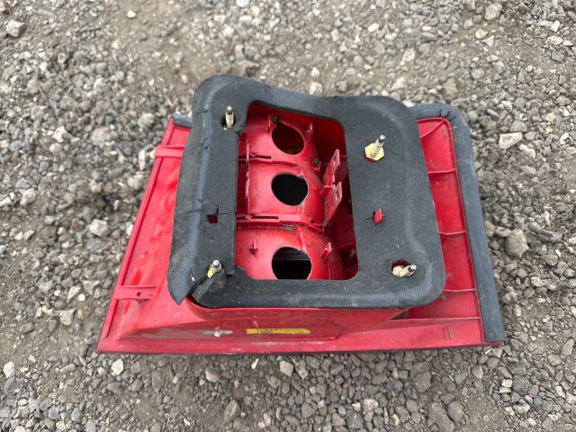 bontott AUDI A6 C5 Bal Hátsó Lámpa