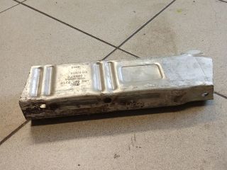 bontott AUDI A6 C5 Bal hátsó Lökhárító Merevítő (Fém)