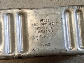 bontott AUDI A6 C5 Bal hátsó Lökhárító Merevítő (Fém)