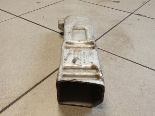 bontott AUDI A6 C5 Bal hátsó Lökhárító Merevítő (Fém)