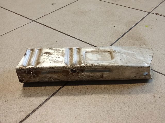 bontott AUDI A6 C5 Bal hátsó Lökhárító Merevítő (Fém)