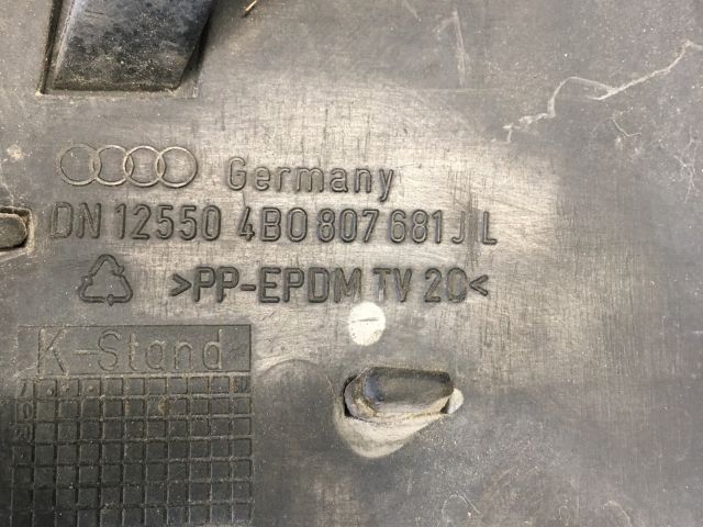 bontott AUDI A6 C5 Bal Ködlámpa Rács