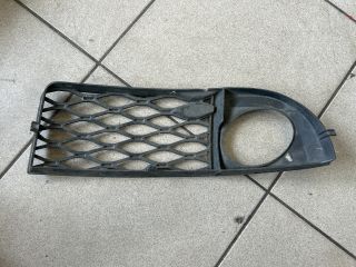 bontott AUDI A6 C5 Bal Ködlámpa Rács