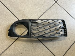 bontott AUDI A6 C5 Bal Ködlámpa Rács