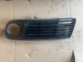 bontott AUDI A6 C5 Bal Ködlámpa Rács