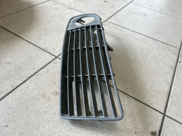 bontott AUDI A6 C5 Bal Ködlámpa Rács